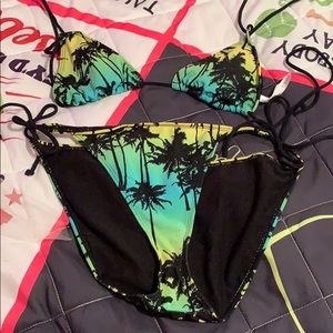 String Bikini